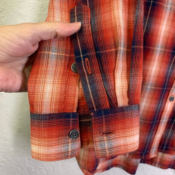 ARIAT Shirt Large Real Billie Rae Plaid Relaxed Fit Button Closure Chest Pockets - Picture 7 of 13